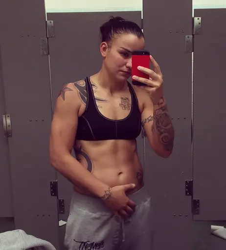 Image 5865107 from Raquel Pennington / UFC Fighter
