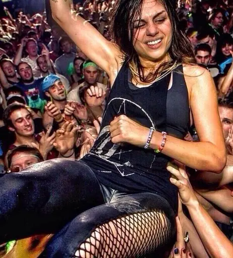 Image 5867495 from Krewella (Yasmine Yousaf &amp; Jahan Yousaf)