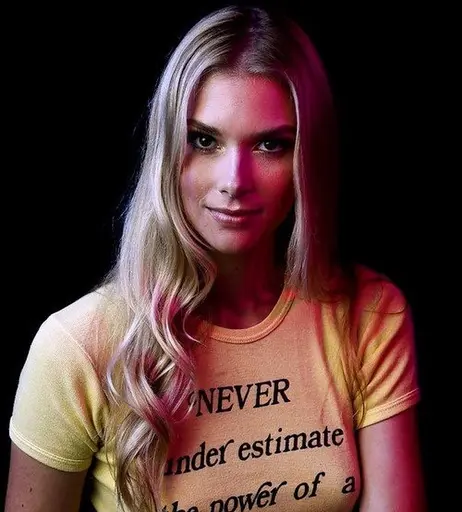 Image 5864971 from Emma Ishta