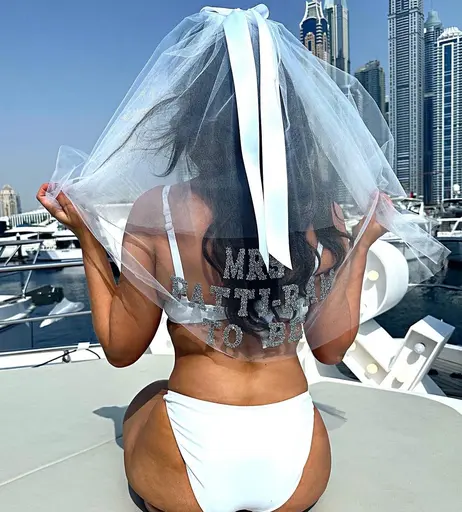 Image 5862106 from Vicky Pattison