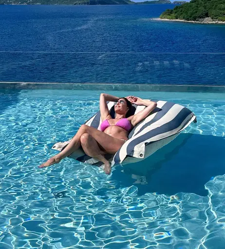 Image 5863226 from Lisa Snowdon