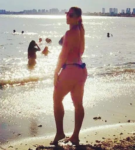 Image 5868097 from Bethe Correia