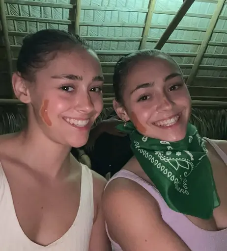 Image 5857490 from Gadiriva Twins