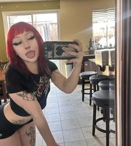 Image 5837366 from delusionalslvt / itzhannahrae / sinfulbae