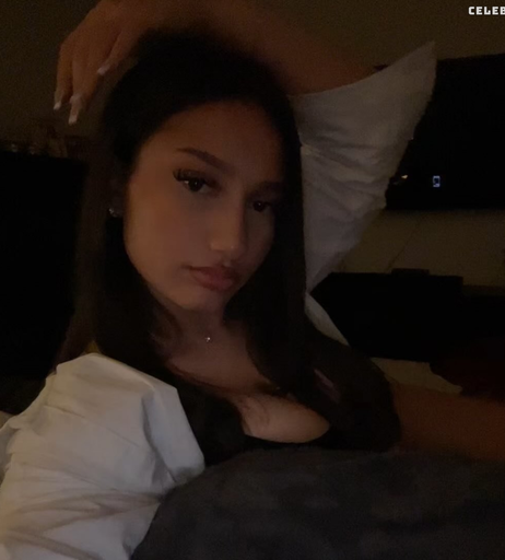 Image 581926 from Yisel