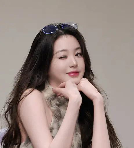 Image 5808874 from Jang Won-young / 장원영 WONYOUNG