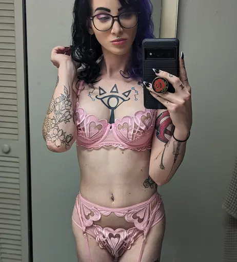 Image 5937431 from Violet Valentine | slutpilled | thot_piece