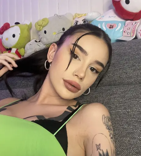 Image 5933638 from Zeliahxo | Female Alien