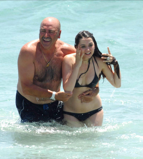 Image 5498856 from Ana De Armas