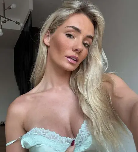 Image 5486651 from Rose Cassidy