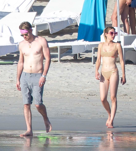Image 5474858 from Emma Roberts