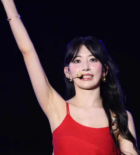 Image 5473350 from Sakura Miyawaki 宮脇 咲良 | LESSERAFIM