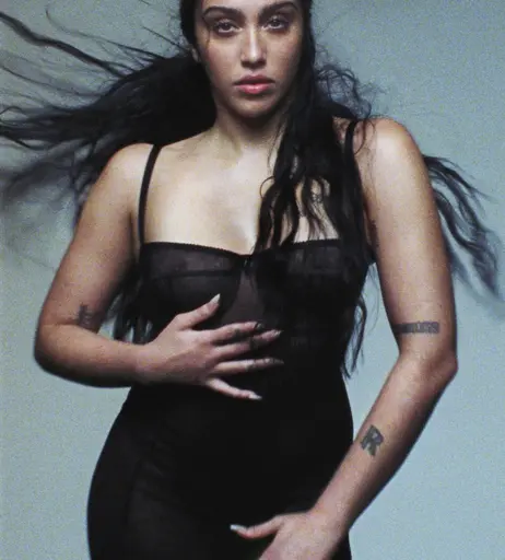 Image 5446315 from Lourdes Leon