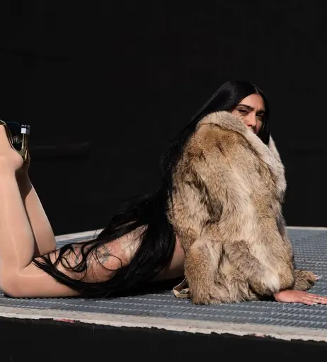 Image 5446218 from Lourdes Leon