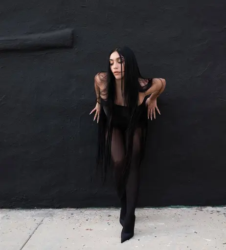 Image 5446202 from Lourdes Leon