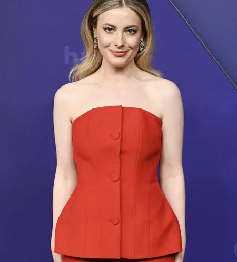 Image 5441266 from Gillian Jacobs