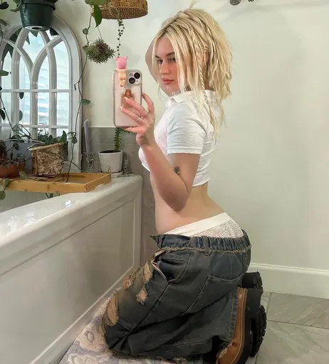 Image 5430139 from Swordgirlfriend/b.r.e.y
