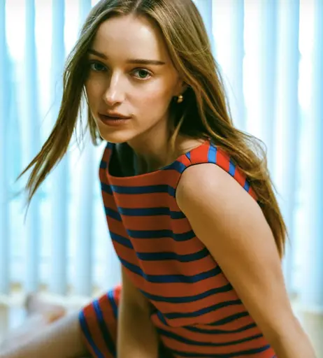 Image 5404061 from Phoebe Dynevor