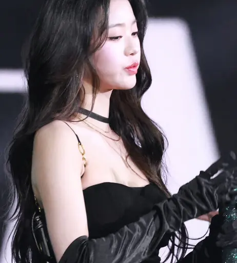 Image 5566339 from Jang Won-young / 장원영 WONYOUNG