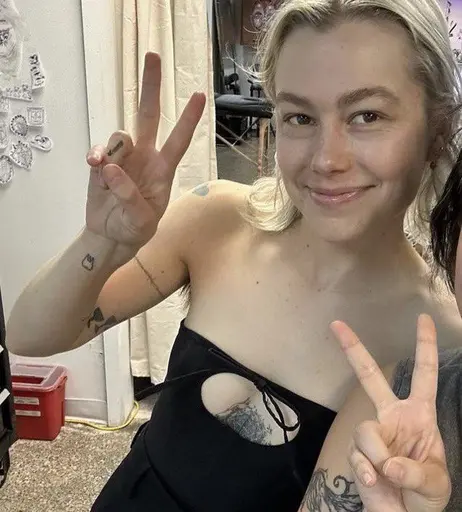 Image 5567833 from Phoebe Bridgers