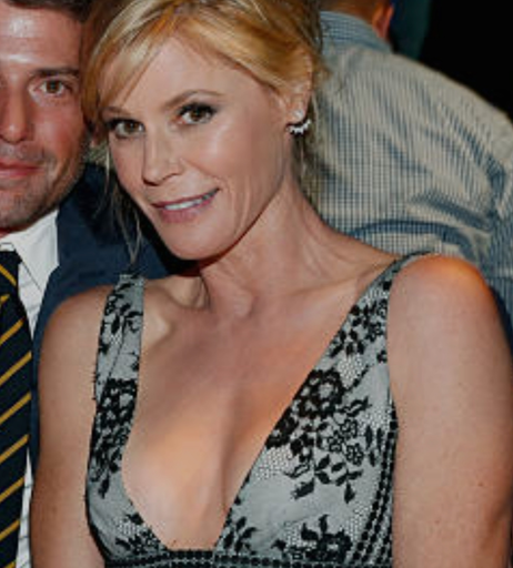 Image 5522618 from Julie Bowen