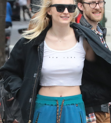 Image 5500266 from Sophie Turner