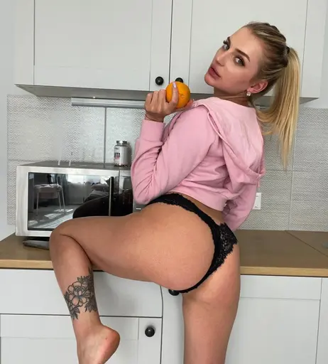 Image 5630125 from AnyaStylish Anyaasweet Anniya anyaacutie Onlyfans blonde teen hoe