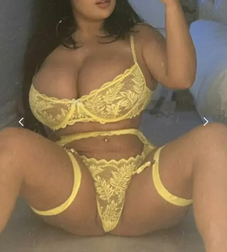 Image 5609029 from Brooke Harman/Missbustyb_x 🇬🇧🍑🍉🧜‍♀️