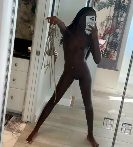Image 5795633 from tastytracey18 / PETITEDOLLL19 / PETITE DOLL / Traceycindyxxx