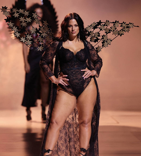 Image 5731185 from Ashley Graham
