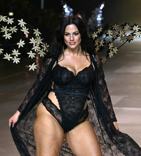 Image 5731262 from Ashley Graham