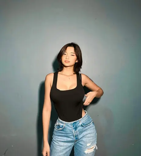 Image 5730676 from Jeila Dizon @jeilalou