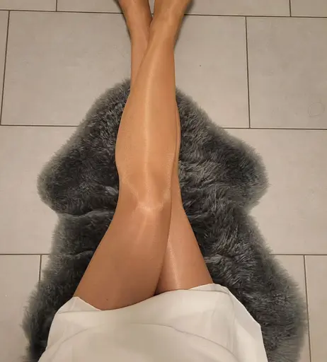 Image 5080035 from 19th_nylon_lady82