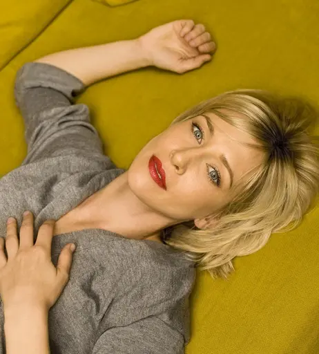Image 5067877 from Vera Farmiga
