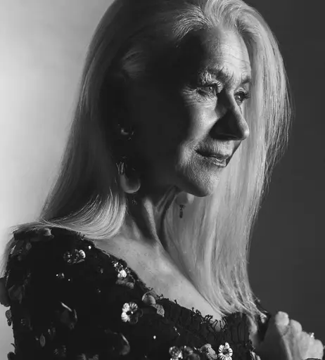 Image 5067998 from Helen Mirren