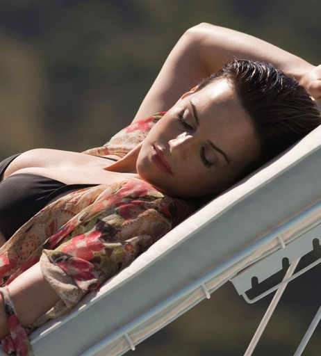 Image 5007332 from Carla Gugino