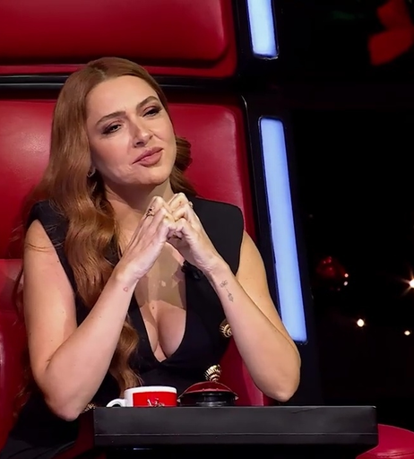 Image 5003682 from Hadise