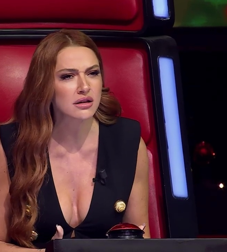 Image 5003673 from Hadise