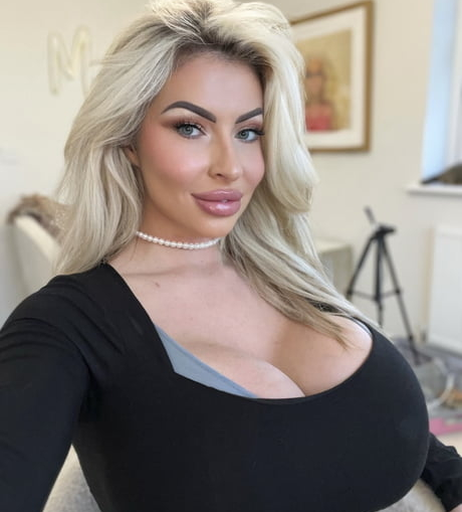Image 418554 from Maddison Fox