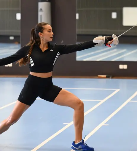 Image 4263514 from Sara Balzer (French Olympic fencer)