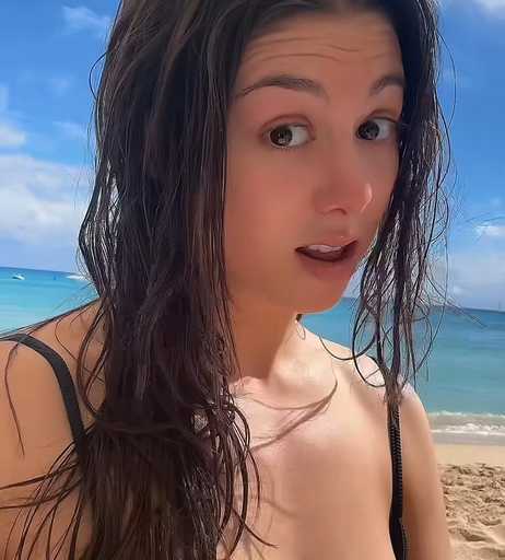 Image 4211419 from Kira Kosarin