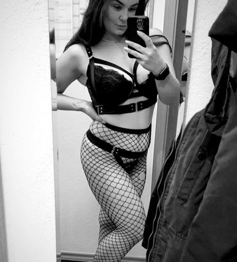 Image 436570 from mo0ny
