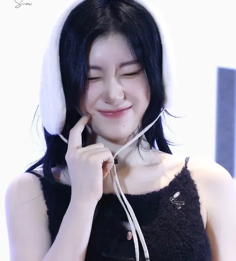Image 4865583 from Chaeryeong - ITZY (채령)