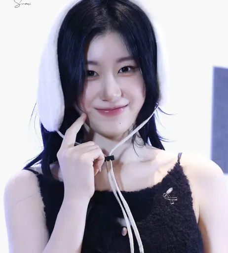 Image 4865586 from Chaeryeong - ITZY (채령)