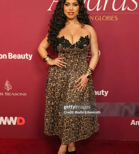 Image 4866504 from Asia Monet Ray