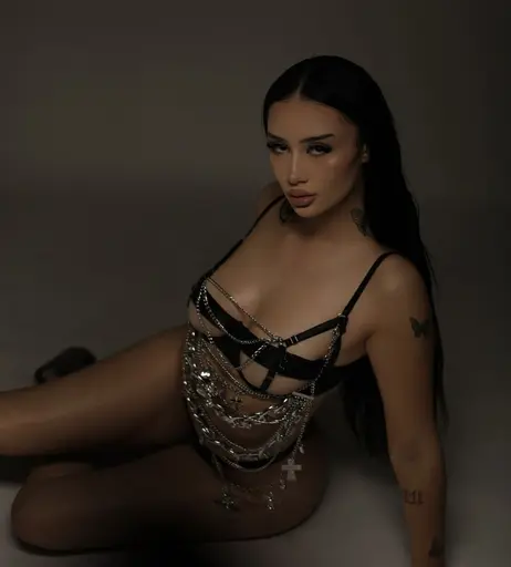 Image 4868300 from Auhneesh Nicole | auhneesh_nicole | auhneeshnicolevip