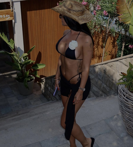 Image 4846664 from Teodora