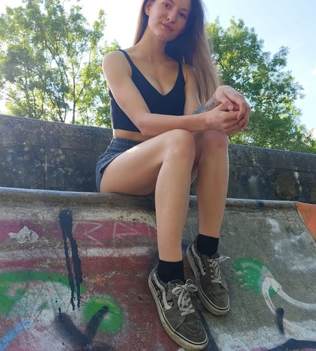 Image 4834277 from skaterbae