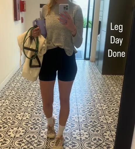 Image 4838904 from Maude Garrett