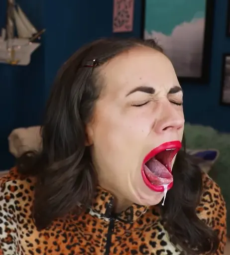 Image 4828779 from Colleen Ballinger (Miranda Sings)